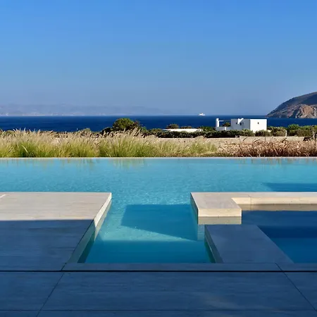 Newly-built Luxury In Ysterni, Paros, 200m From The Beach And 7min From Naoussa