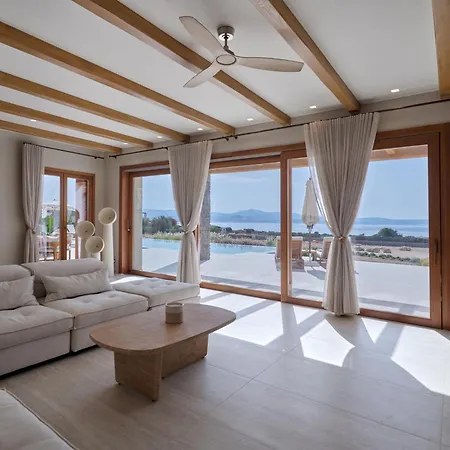 Newly-built Luxury In Ysterni, Paros, 200m From The Beach And 7min From Naoussa * Isterni (Paros)