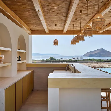 Villa Newly-built Luxury In Ysterni, Paros, 200m From The Beach And 7min From Naoussa *