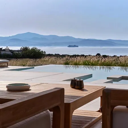 Villa Newly-built Luxury In Ysterni, Paros, 200m From The Beach And 7min From Naoussa *