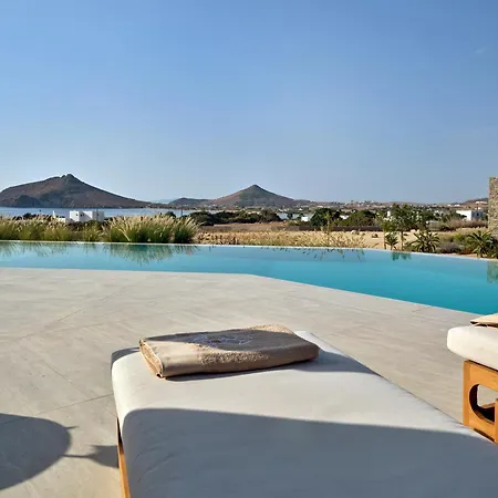 Newly-built Luxury In Ysterni, Paros, 200m From The Beach And 7min From Naoussa *