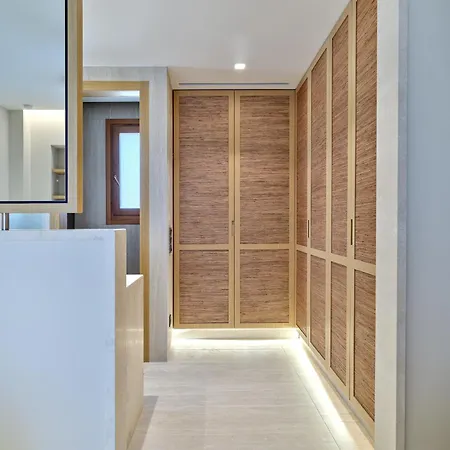 Villa Newly-built Luxury In Ysterni, Paros, 200m From The Beach And 7min From Naoussa Isterni (Paros)