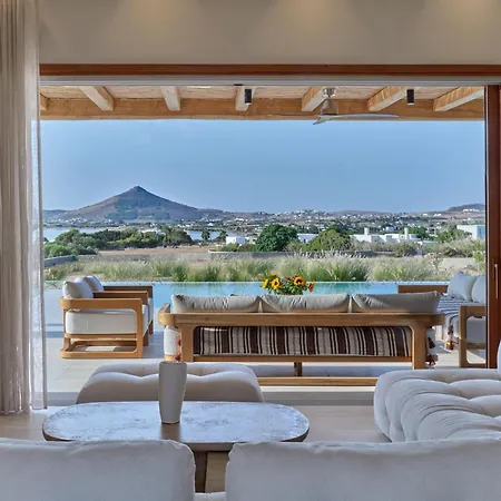 Villa Newly-built Luxury In Ysterni, Paros, 200m From The Beach And 7min From Naoussa *