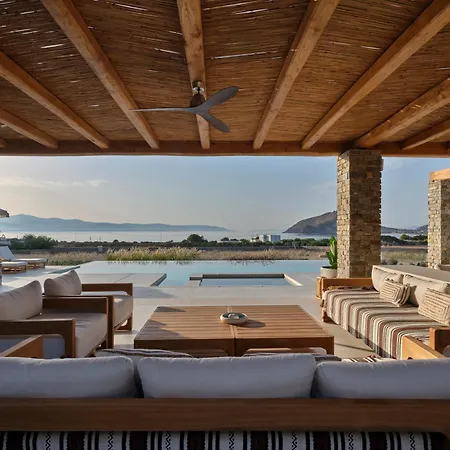 Newly-built Luxury In Ysterni, Paros, 200m From The Beach And 7min From Naoussa Isterni (Paros)